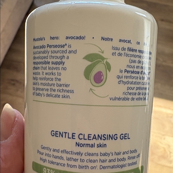 Mustela Gentle Cleansing Gel - Green - Picture 4 of 5